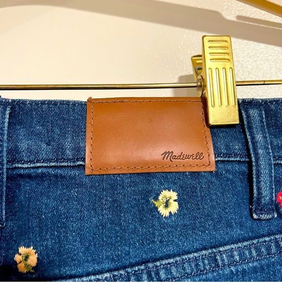 Madewell Flower Embroidered Jeans - Picture 7 of 9